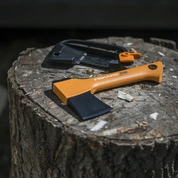 Fiskars Vrijetijdsbijl X5 XXS 2 Fiskars Vrijetijdsbijl X5 XXS - Image 2