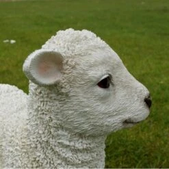 ESSCHERT DESIGN Lam Beeld - H 30 Cm 6 ESSCHERT DESIGN Lam Beeld - H 30 Cm -Buiten Tuin 1523283403 2 600