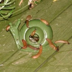 ESSCHERT DESIGN Slakkenval Keramiek - Groen -Buiten Tuin actie super slakkenval 1484052737 1 600